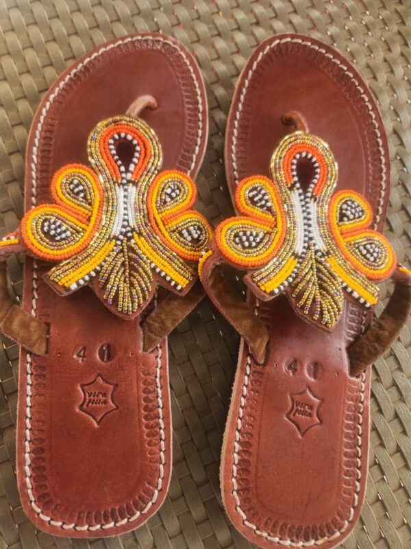 1000046424 Kenyan Maasai Leather Sandals